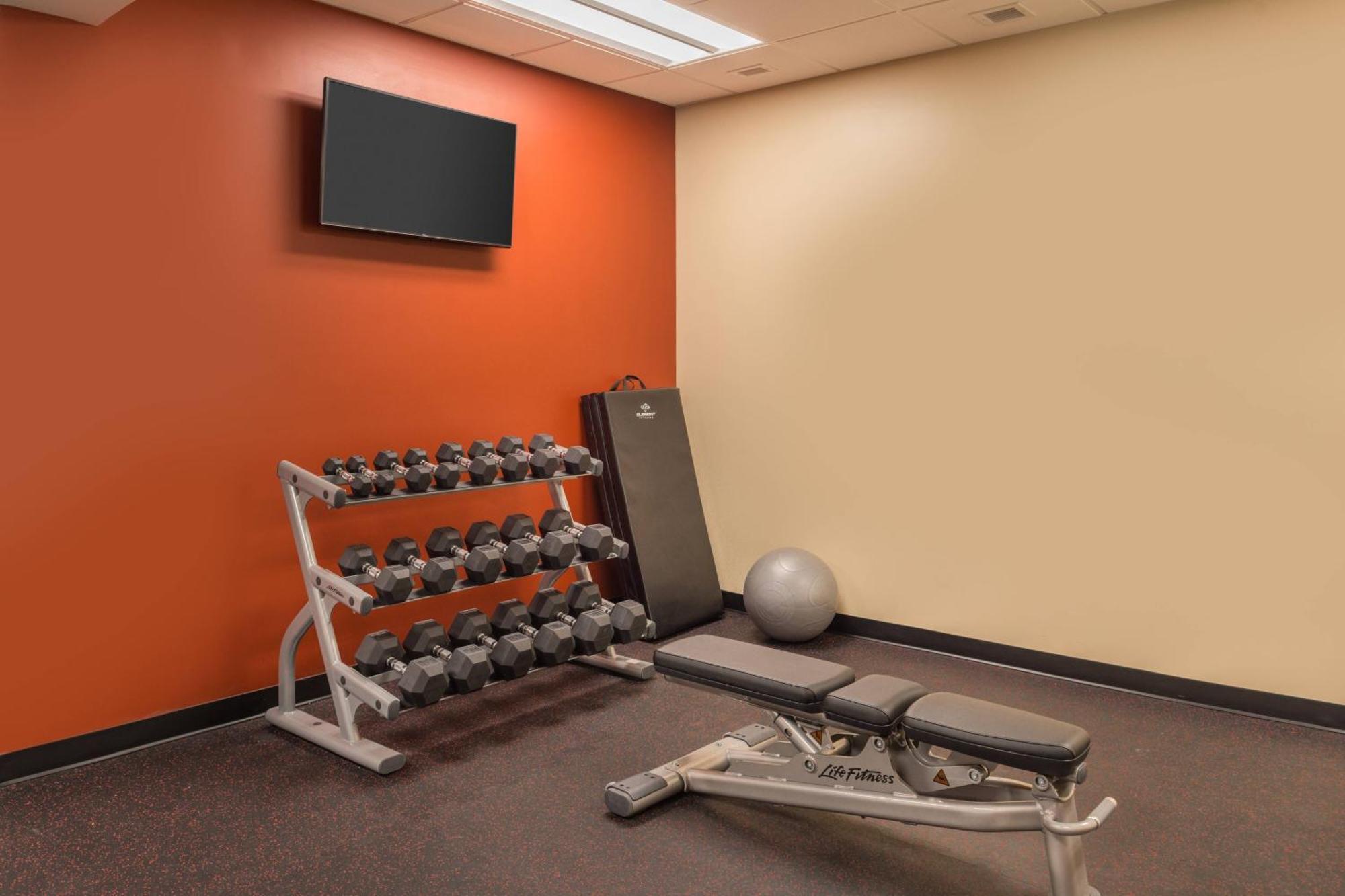 Towneplace Suites By Marriott New Hartford Εξωτερικό φωτογραφία