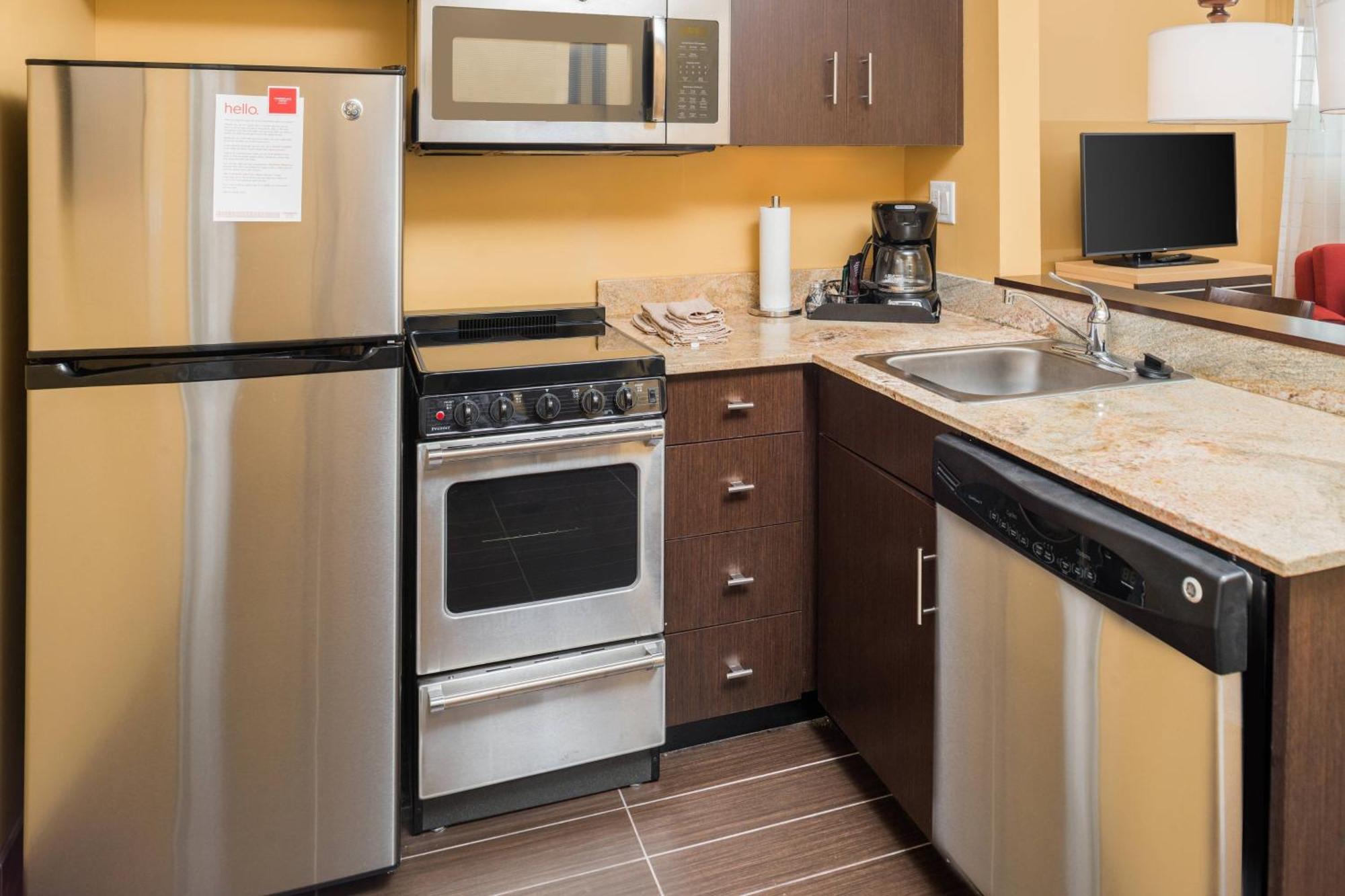 Towneplace Suites By Marriott New Hartford Εξωτερικό φωτογραφία
