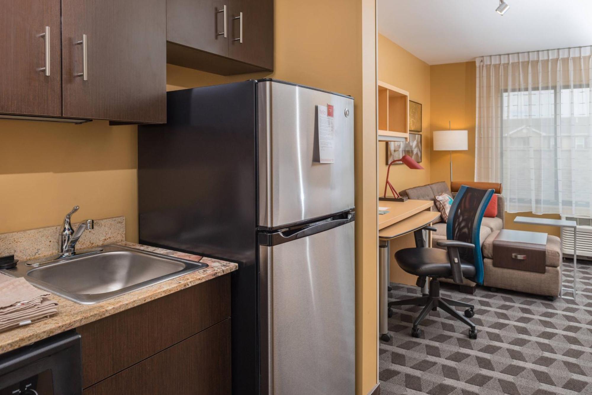 Towneplace Suites By Marriott New Hartford Εξωτερικό φωτογραφία