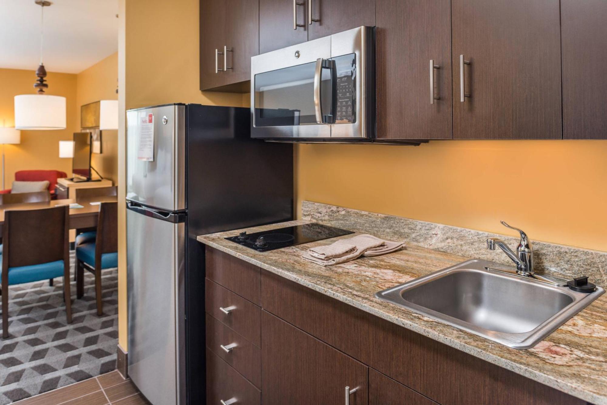 Towneplace Suites By Marriott New Hartford Εξωτερικό φωτογραφία