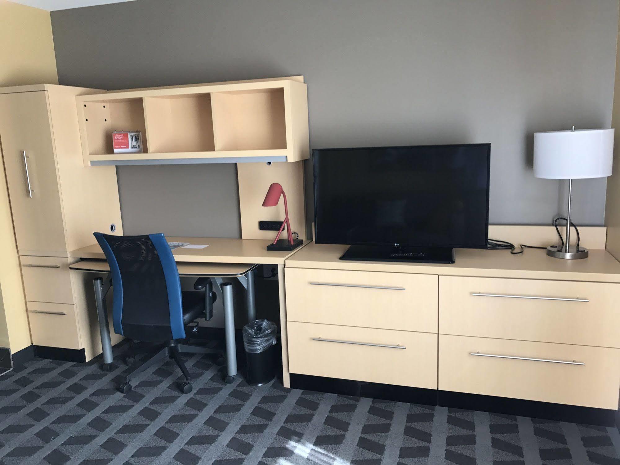 Towneplace Suites By Marriott New Hartford Εξωτερικό φωτογραφία