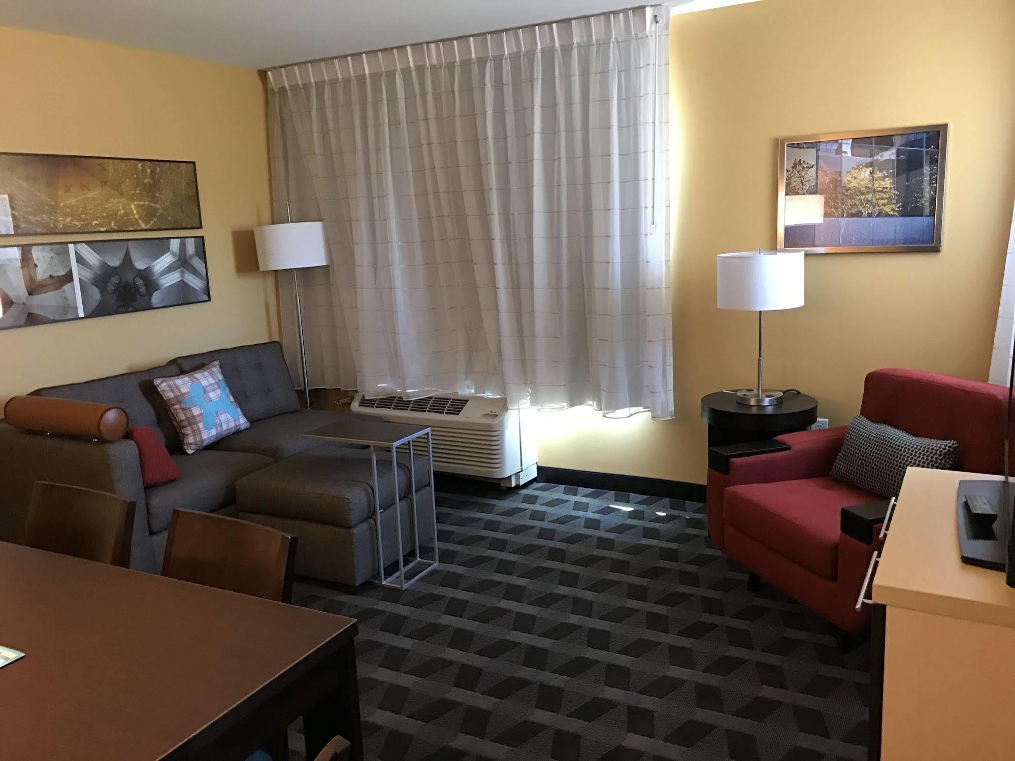 Towneplace Suites By Marriott New Hartford Εξωτερικό φωτογραφία