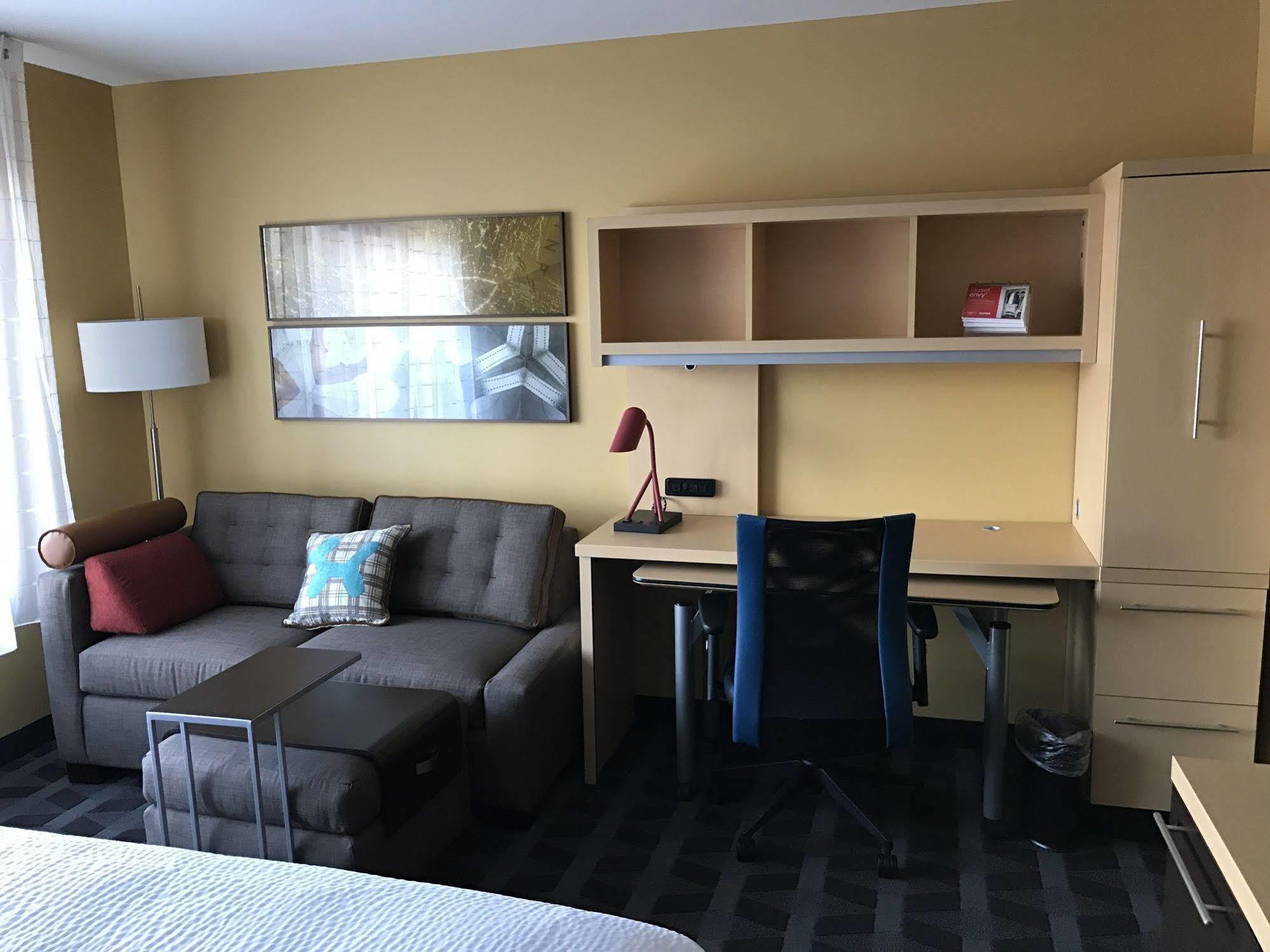 Towneplace Suites By Marriott New Hartford Εξωτερικό φωτογραφία