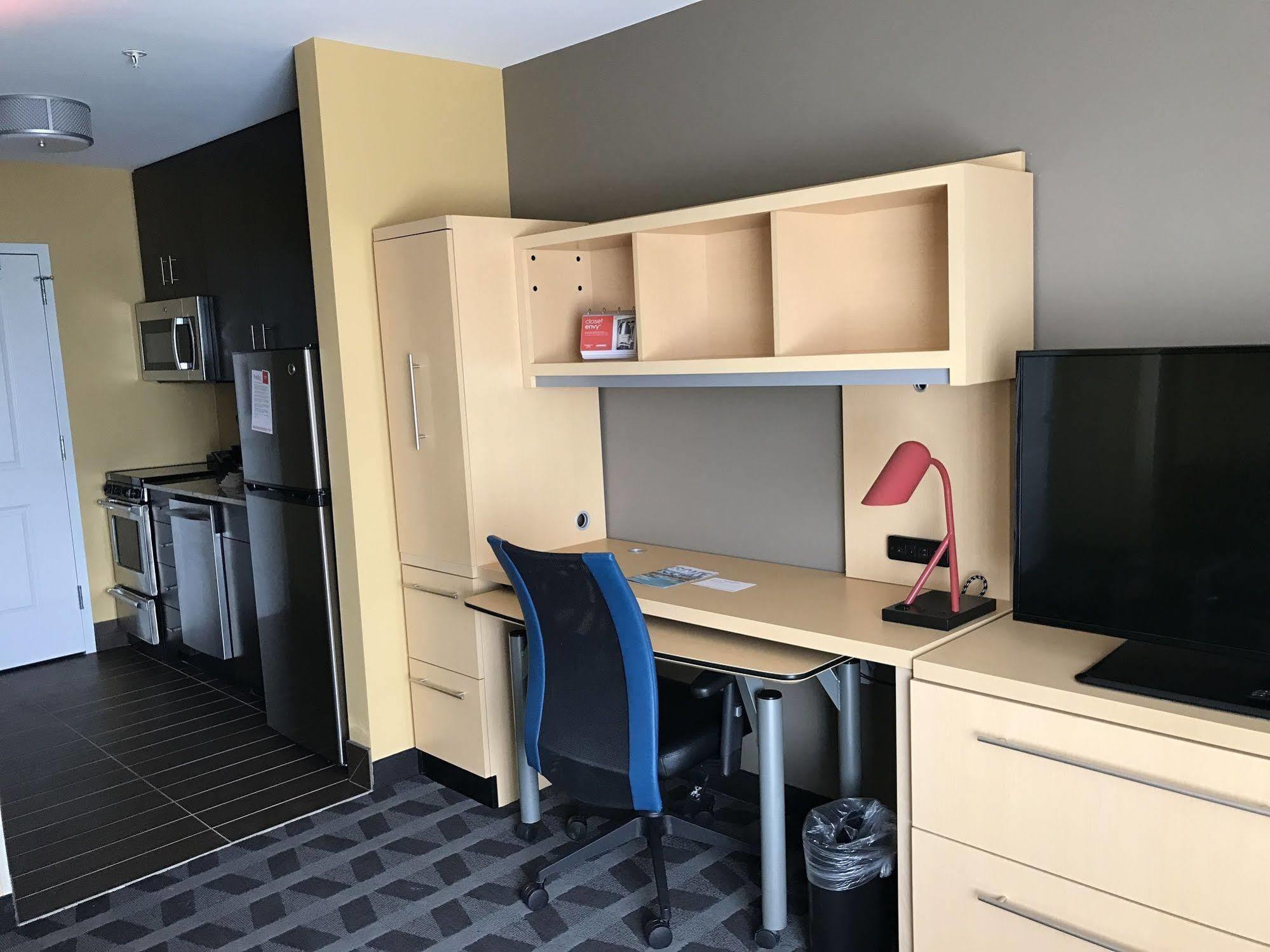 Towneplace Suites By Marriott New Hartford Εξωτερικό φωτογραφία